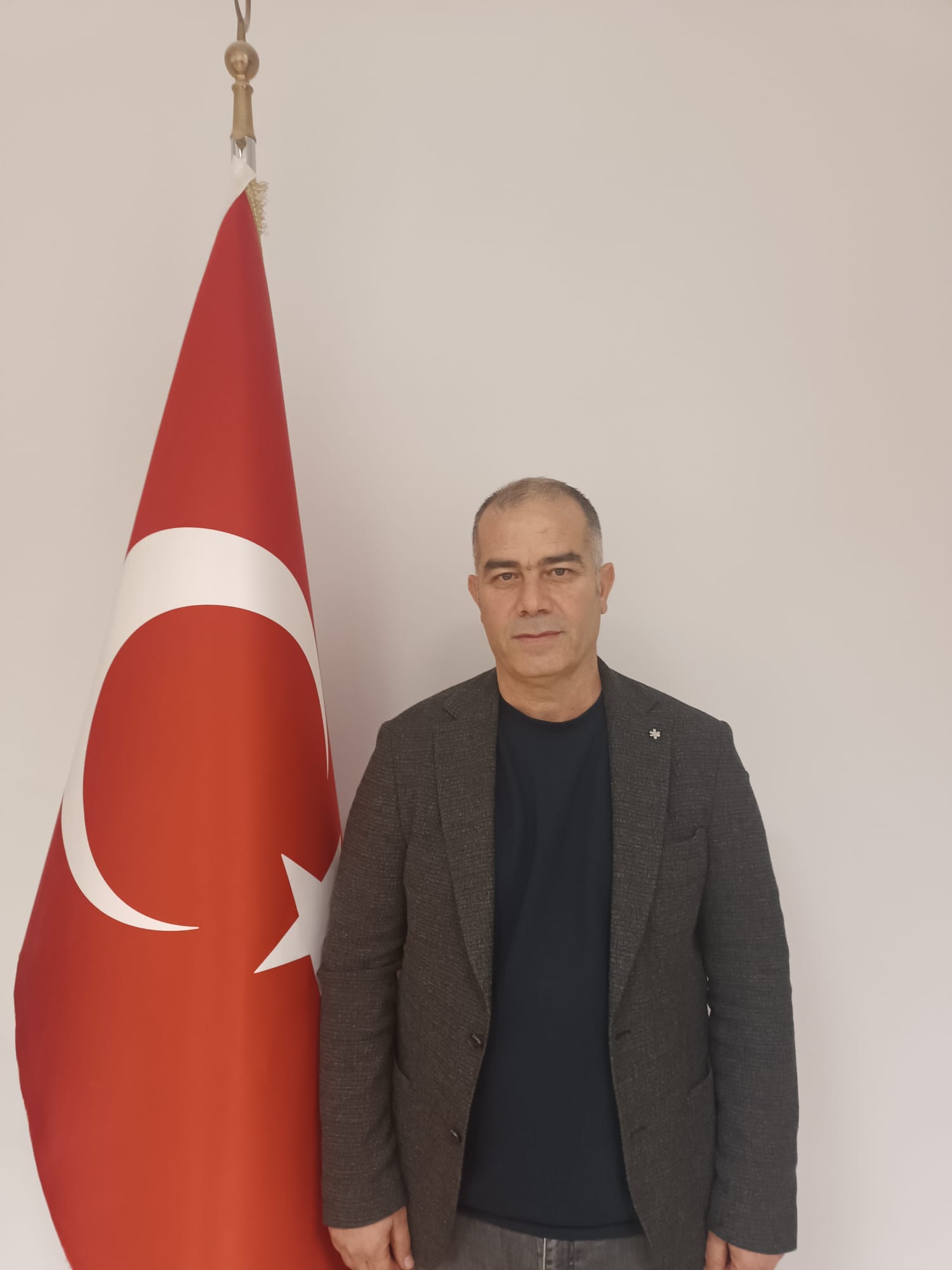Mahmut TÜRKMEN